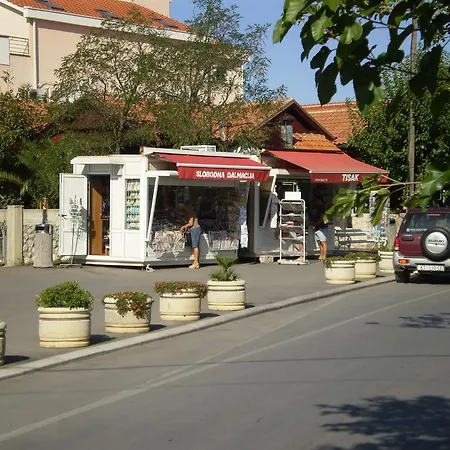 Apartment Engeli Vir